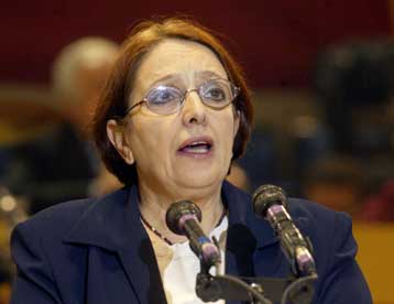 «Πιστόλι στον κρόταφο» η επιστολή Μπους για το Κυπριακό, σύμφωνα με την γγ του ΚΚΕ