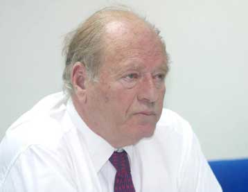 «Όχι» στο μοντέλο της διαρχίας λέει ο Γεράσιμος Αρσένης