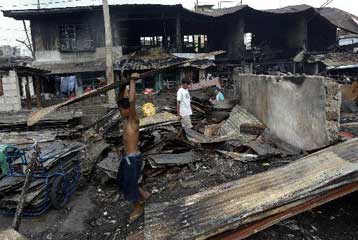 Δέκα νεκροί και 40 τραυματίες από βομβιστική επίθεση στις Φιλιππίνες