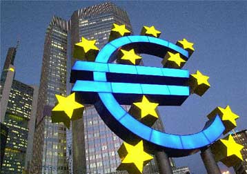 Το ευρώ ξεπέρασε το 1,27 δολάριο σημειώνοντας νέο ρεκόρ