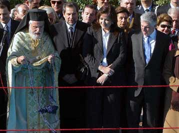 Διαφώνησαν για τη μεταστροφή του πολιτικού κλίματος Μπακογιάννη και Παπαντωνίου