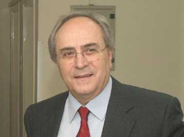 Η αλλαγή προσώπων δεν φέρνει αλλαγές πολιτικών, δηλώνει ο Ν.Κωνσταντόπουλος