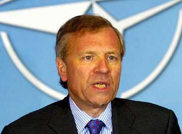 Σε Βοσνία και Κόσοβο το πρώτο επίσημο ταξίδι του νέου γενικού γραμματέα του ΝΑΤΟ