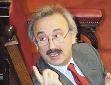 Υπερψηφίστηκε το φορολογικό νομοσχέδιο – Ονομαστική ψηφοφορία για τα ΕΤΑ