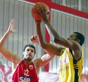 Χαρές για τους «κιτρινόμαυρους» – Μεγάλες νίκες για Αρη και ΑΕΚ