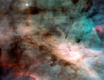 Περίπλοκες οργανικές ενώσεις ανιχνεύονται σε μακρινό νεφέλωμα