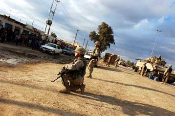 Αμερικανοί και Ιρακινοί εξακολουθούν να μετρούν νεκρούς στο εκρηκτικό Ιράκ