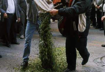 Κυκλοφοριακό πρόβλημα στην Αθηνών – Πατρών εξαιτίας κινητοποιήσεων αγροτών