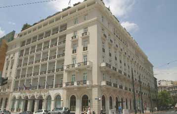 Χρέη 2 δισ. ευρώ άφησαν οι ξένοι τουρίστες στα ξενοδοχεία