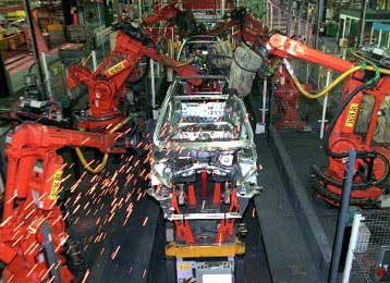 Απρόσμενη πτώση της βιομηχανικής παραγωγής στη Γαλλία το Νοέμβριο