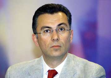 Ο διάδοχος του Σημίτη ομολόγησε την αποτυχία του ΠΑΣΟΚ, δηλώνει ο Θ.Ρουσόπουλος