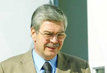 Υποψήφιος με τη ΝΔ στην Α Θεσσαλονίκης κατεβαίνει (;) ο Γιώργος Πέτσος