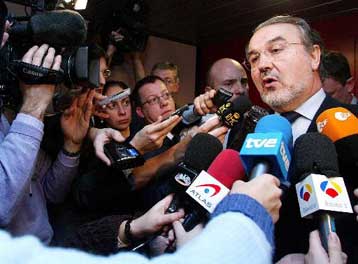 Ποικίλλες αντιδράσεις προκαλεί στην ΕΕ η προσφυγή κατά του Ecofin για τα ελλείμματα