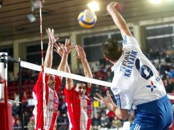 Ο Ηρακλής 3-0 επί της Μπελογκόριε, 3-1 ο Ολυμπιακός στο Βερολίνο