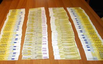 Το 51% των Ελλήνων ανησυχεί για τα φαινόμενα διαφθοράς, σύμφωνα με το Ευρωβαρόμετρο