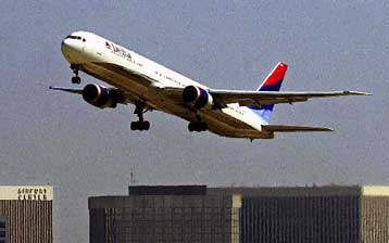 Αναγκαστική προσγείωση ιρανικού αεροσκάφους στο αεροδρόμιο του Πεκίνου