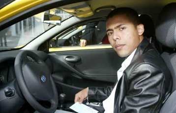 Πρόβλημα στη μεταγραφή του Ντάβιντσον στην ΑΕΚ!