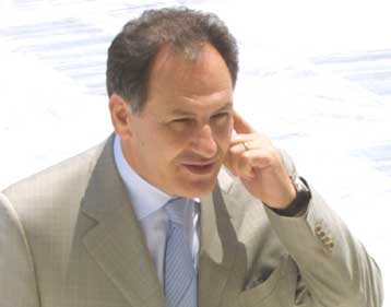 Αποφασισμένος να μην είναι υποψήφιος στη Β Πειραιώς ο Κώστας Λαλιώτης