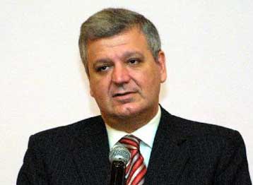 Η κυβέρνηση δεν προχωρά σε νομοθετική παρέμβαση για το 35ωρο, δηλώνει ο Χρ.Πρωτόπαπας