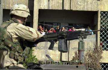 Ένας 15χρονος άμαχος νεκρός και επτά τραυματίες σε μία ακόμη ημέρα βίας στο Ιράκ