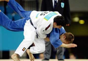 Χρυσό ελληνικό μετάλλιο στην πρεμιέρα του Athens Judo Open 2004