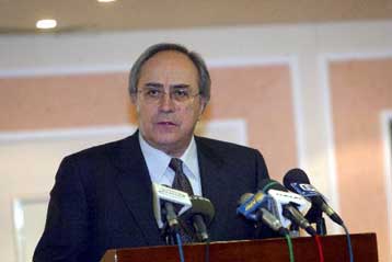 Επικρίσεις Κωνσταντόπουλου προς το ΠΑΣΟΚ για ανακίνηση της υπόθεσης του 35ώρου