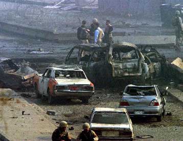 Είκοσι πέντε νεκροί από έκρηξη μπροστά στην έδρα των Αμερικανών στη Βαγδάτη