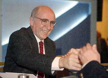 Διγλωσσία, αναξιοπιστία και έλλειψη προγράμματος καταλογίζει στο ΠΑΣΟΚ ο Γ.Σουφλιάς