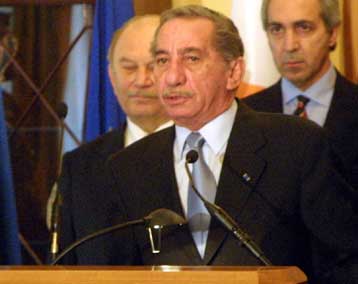 «Όχι» σε άμεση εμπλοκή των ΗΠΑ στις συνομιλίες για το Κυπριακό από τον Τ.Παπαδόπουλο