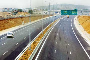 Προκαταρκτική εξέταση για το κόστος κατασκευής της Αττικής Οδού