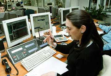 Σημαντική μείωση της αξίας των συναλλαγών στα ελληνικά κρατικά ομόλογα το Δεκέμβριο