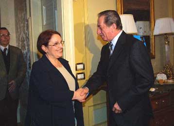 Με τις ηγεσίες των κομμάτων της αντιπολίτευσης συναντήθηκε ο Τάσσος Παπαδόπουλος