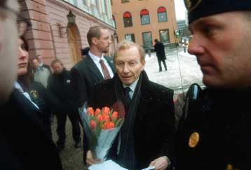 «Δεν μετανοώ», η απάντηση του Ισραηλινού πρεσβευτή που βανδάλισε έργο τέχνης