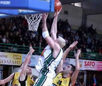 Για την πρόκριση στην Ολλανδία με την Αϊφελ Τάουερς