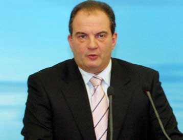 Αντιπαράθεση στη ΝΔ για τη συμμετοχή των «βαρόνων» στα ψηφοδέλτια του κόμματος