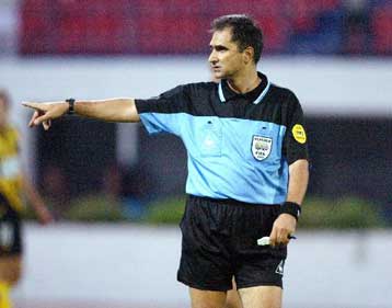 Ο Μποροβήλος στο ντέρμπι ΑΕΚ-Ηρακλή στην Α εθνική