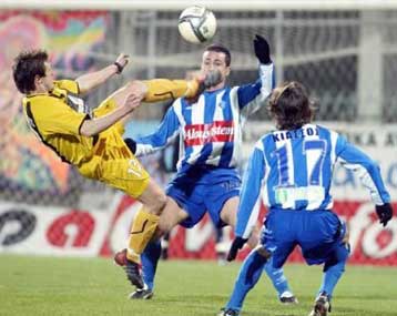 Τρία αμφίρροπα ζευγάρια για την πρόκριση στους «8» δοκιμάζονται την Τετάρτη