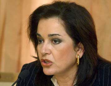 Ανήσυχη η Ντ.Μπακογιάννη για το πρόβλημα των απορριμμάτων εν όψει των Αγώνων του 2004