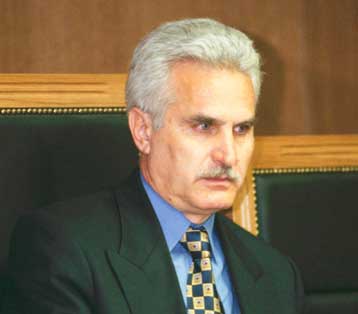 Την Παρασκευή απολογούνται εκ νέου οι πέντε κατηγορούμενοι για συμμετοχή στον ΕΛΑ