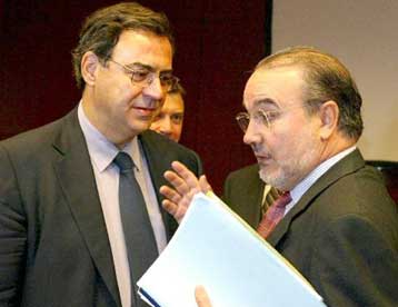 Ανεπαρκή πρόοδο σε ανταγωνιστικότητα και δημόσια οικονομικά διαπιστώνει η Κομισιόν