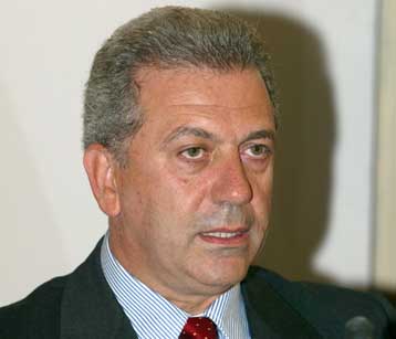 Την επιστροφή του στη ΝΔ ανακοινώνει την Πέμπτη ο Δημήτρης Αβραμόπουλος