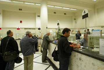 Αύξηση 3% στο πραγματικό διαθέσιμο εισόδημα το 2003, σύμφωνα με την Alpha Bank