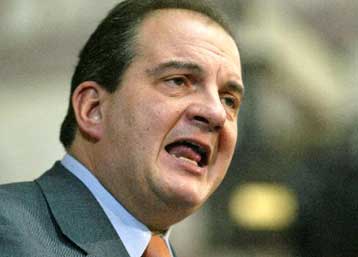 Προεκλογική σκοπιμότητα βλέπει η ΝΔ στο «μπαράζ» νομοσχεδίων της κυβέρνησης