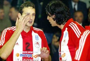 Κατά της διεξαγωγής αγώνων βόλεϊ στη Λεωφόρο ο Ολυμπιακός