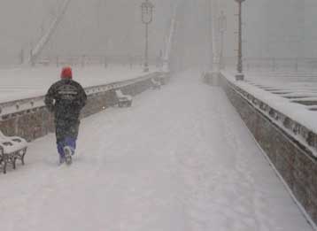 Ένας νεκρός από το δριμύ ψύχος στην Τουρκία – Παρέλυσε η Κωνσταντινούπολη