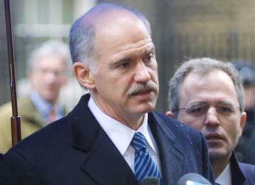 Εκτός ψηφοδελτίων ΠΑΣΟΚ οι «εννέα» που υπέγραψαν την τροπολογία για το Πόρτο Καρράς