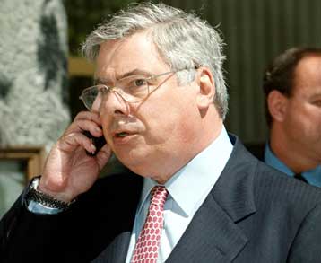 Ο σταυρός προτίμησης είναι για να κρίνει τον πολιτικό ο λαός, λέει ο Μιλτιάδης Έβερτ