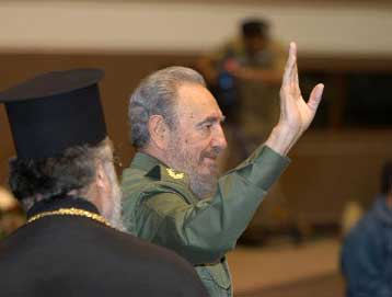 Αιχμές Κάστρο για το διεθνές εμπάργκο κατά της Κούβας