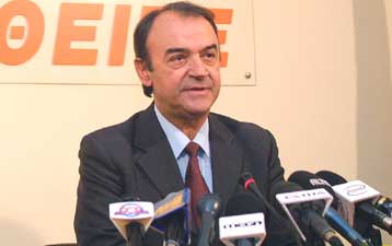 «Θυσία στο βωμό της διαπλοκής» η παραίτηση Πάχτα σύμφωνα με τον Δημήτρη Τσοβόλα