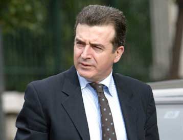 Πολιτική και όχι πειθαρχική η απόφαση για την τροπολογία, τόνισε ο Μ.Χρυσοχοΐδης